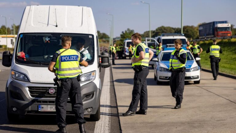 Poland Sounds Alarm: Germany’s New Border Checks Threaten EU Market Stability