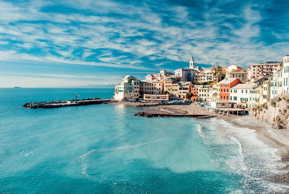 Discover Italy’s Top Beach: Where the Waters Sparkle Like a Crystal Clear Pool!