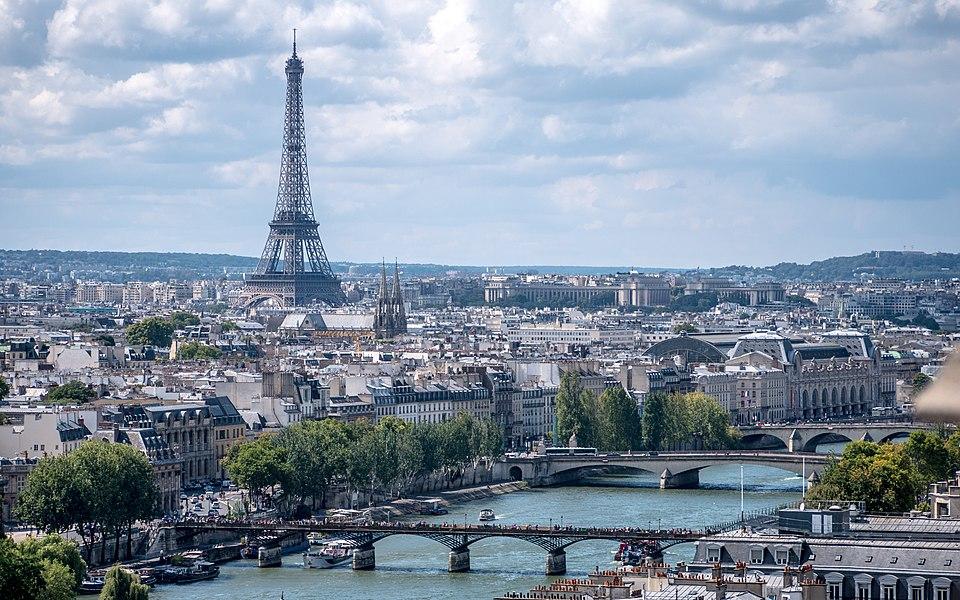 Pedal Power: Discovering the Heart of Paris Through Cycling