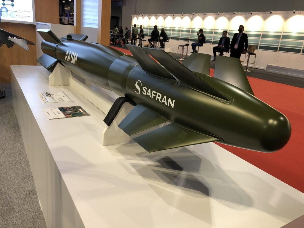France Boosts Production of AASM Hammer Smart Bombs to Support Ukraine