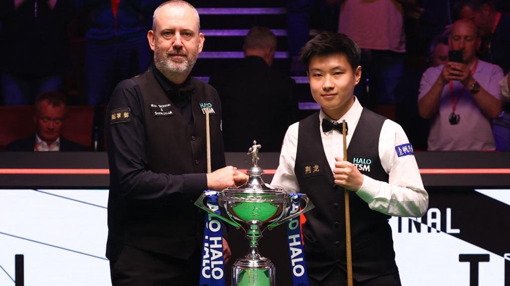 Zhao Xintong Crowned Champion: China’s New National Hero Emerges at the 2025 World Snooker Championship!