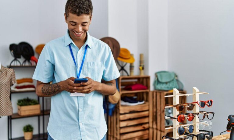 Brazilian Shoppers Embrace Mobile In-Store Shopping Like No Other, Overcoming Checkout Challenges!