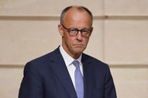 Merz Urges Trump Team to Keep Their Distance from German Politics