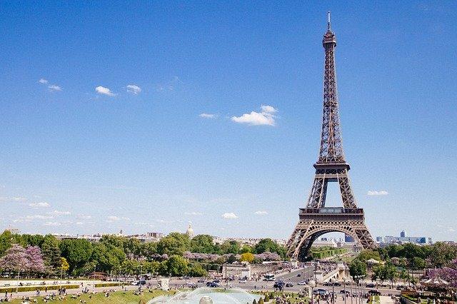 France Under Growing Pressure to Acknowledge the 1945 Massacre of Algerians