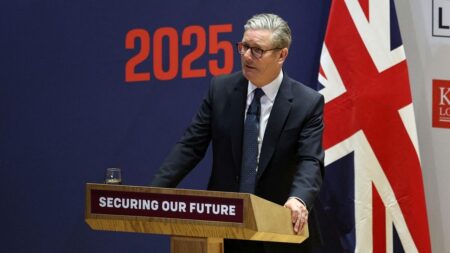 Why Trump’s Trade Deal Concepts with the UK Won’t Rescue His Presidency