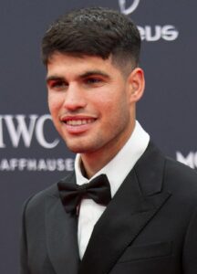 Alcaraz Triumphs Over Sinner Again, Strengthening His Position as the French Open Front-Runner!
