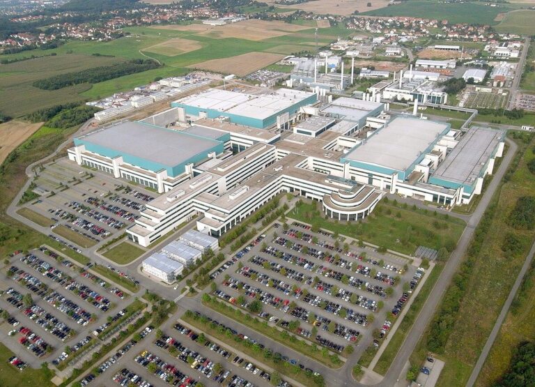 Thales, Radiall, and FoxConn Join Forces to Launch Cutting-Edge Semiconductor Assembly Plant in France!