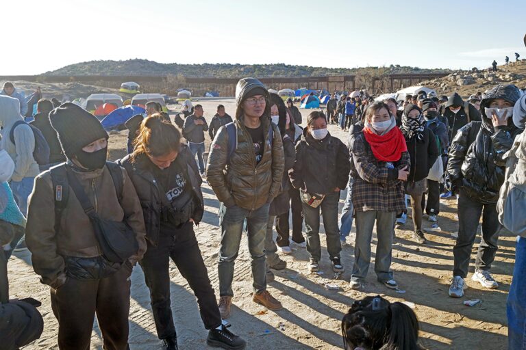 Immigration Expert Sounds Alarm: Chinese Illegal Aliens Using Canadian City as Gateway to the U.S