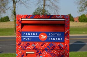 Canada Post Workers Urged to Reject Overtime as Union Evaluates New Proposals