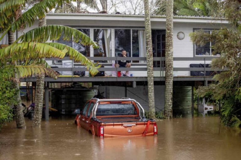 Devastating Floods in Eastern Australia Claim 4 Lives and Leave One Missing