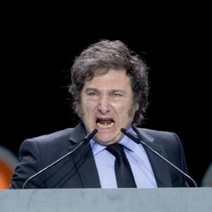 Milei’s Vision: Transforming Argentina into a Vibrant Violet Nation