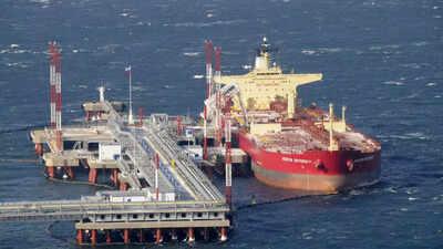 US-Sanctioned Tankers Fueling the Russia-India Crude Oil Trade
