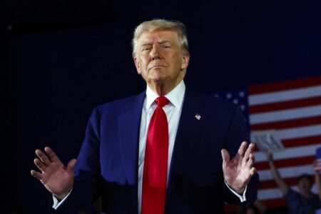 Trump Accuses China of Completely Breaking Tariff Pause Agreement