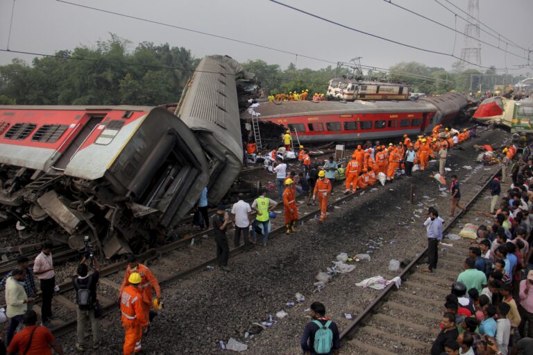 Deadly Train Derailment in Western Russia: Bridge Collapse Claims at Least 7 Lives