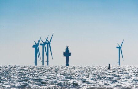 France Revamps Offshore Wind Contracts to Tackle Negative Price Challenges