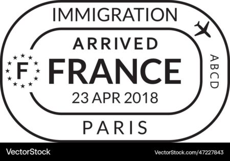 Welcome to France: Essential Tips for a Smooth Arrival Experience