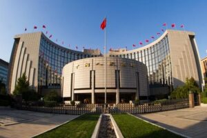 China’s Central Bank Boosts Liquidity to Calm Market Cash Crunch Concerns