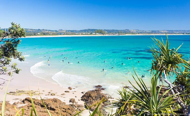 Ancient 3,000km Ritual Comes to Life in Breathtaking Australian Beach Sighting