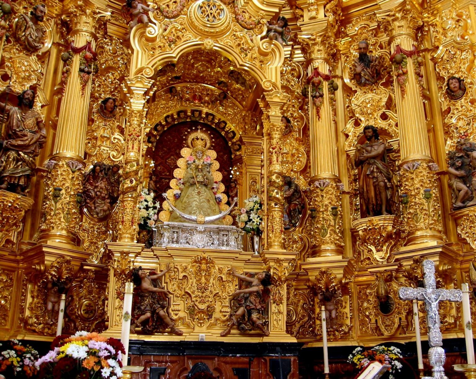 Sweat, Tears, and Devotion: Pilgrims’ Epic Journey Through the Wilderness to Honor the Rocío Virgin in Spain