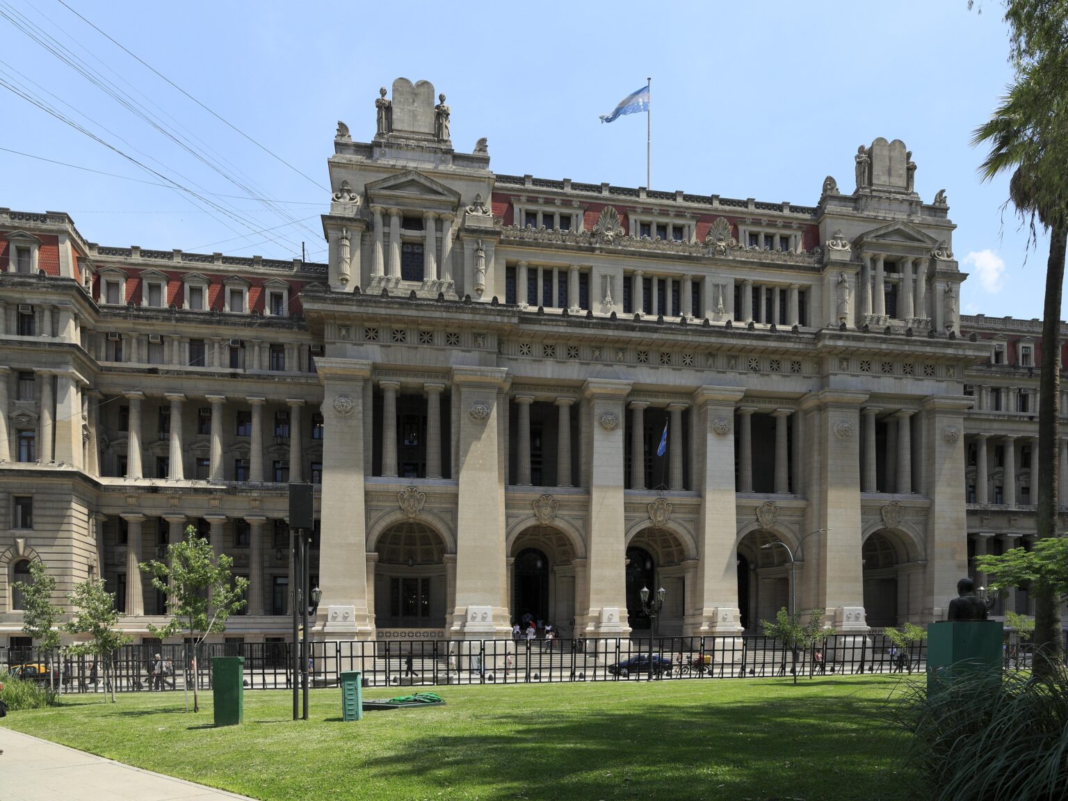 Argentina’s Supreme Court Upholds Prison Sentence for Former President Kirchner