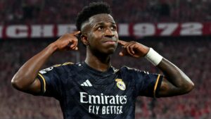 Fans Convicted for Hanging Vinícius Júnior Effigy from Bridge in Shocking Hate Crime