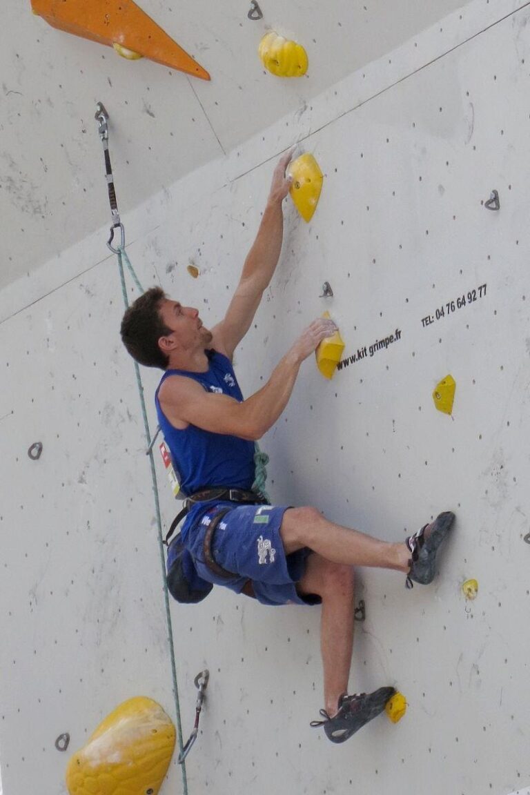 Stefano Ghisolfi Dominates with a Stunning 5.15b Send in Spain