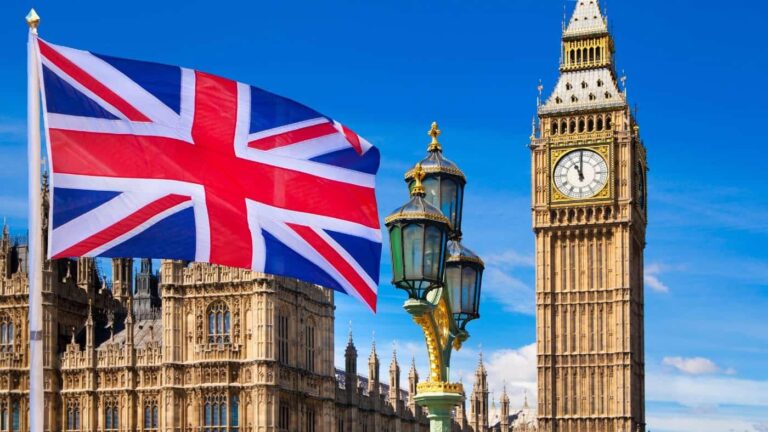 U.K. Stocks Slide 0.47% as Markets Wrap Up Trading Day