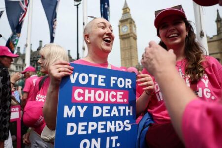 U.K. Lawmakers Approve Landmark Bill Granting Terminally Ill Adults the Right to Choose Assisted Dying