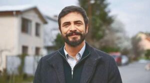 Ahmet Kural Shines Bright, Wins Best Actor Award for ‘Gassal’ in Italy