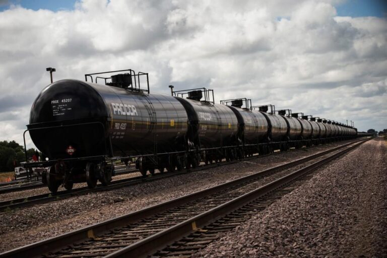 Russia’s Crude Exports Plummet to Lowest Point Since February