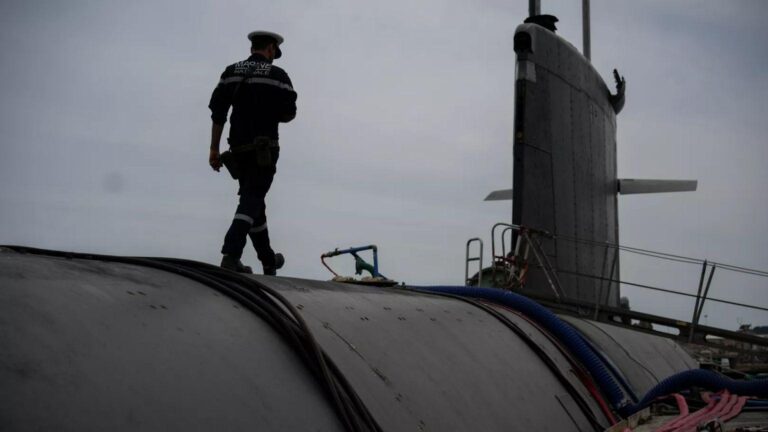 France and UK Join Forces in Historic Alliance to Unite Nuclear Deterrence Efforts