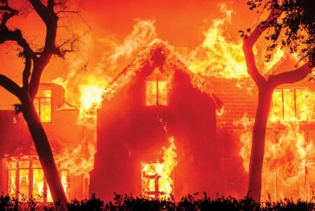 Minnesota Lawmakers Confront Canadian Officials Over Wildfire Response Efforts