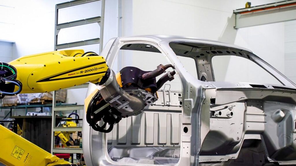 Japan’s Car Industry Experiences Unprecedented Boom in Robot Installations Over Five Years