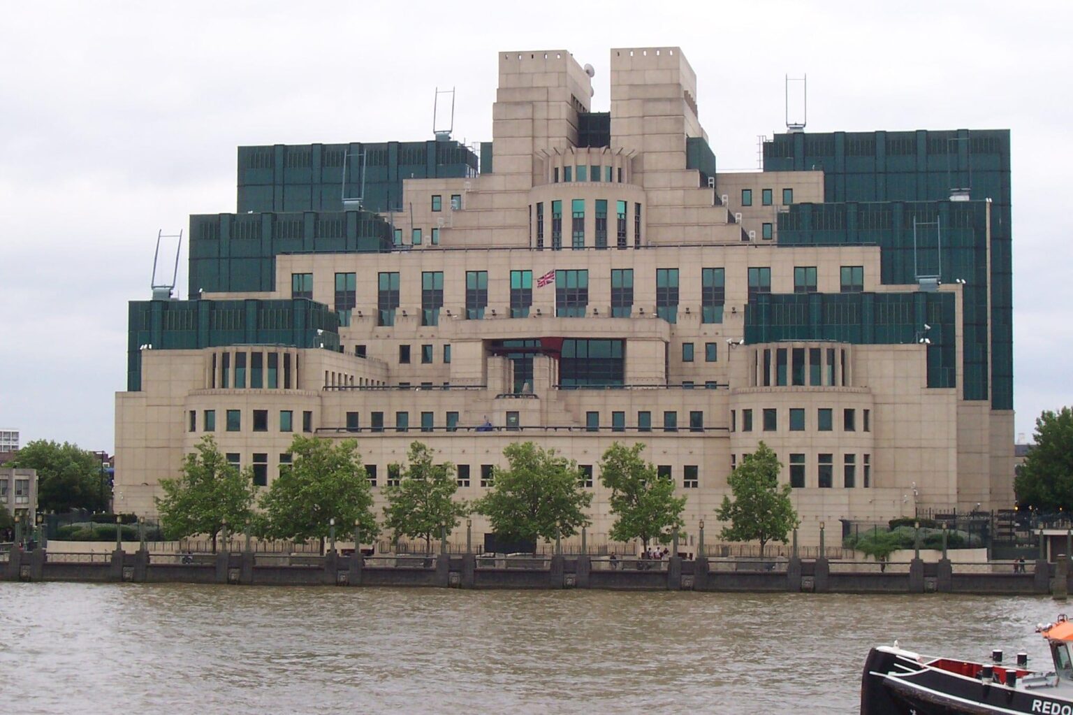 London Challenges Dependence on US Intelligence as Iran Threat Intensifies London Challenges Dependence on US Intelligence as Iran Threat Intensifies