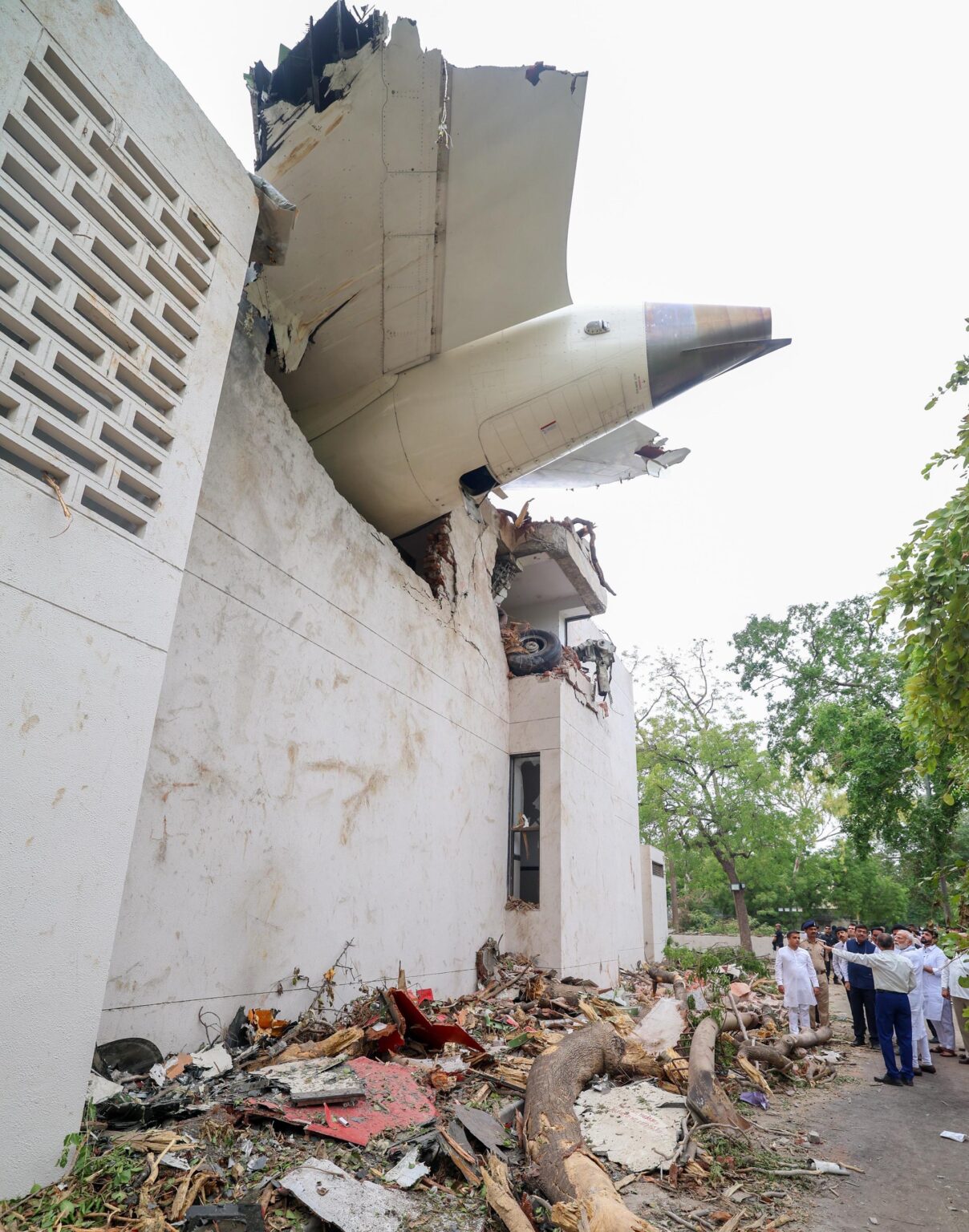 Air India Crash Survivor Battles Haunting Nightmares from Ordeal in Seat 11A