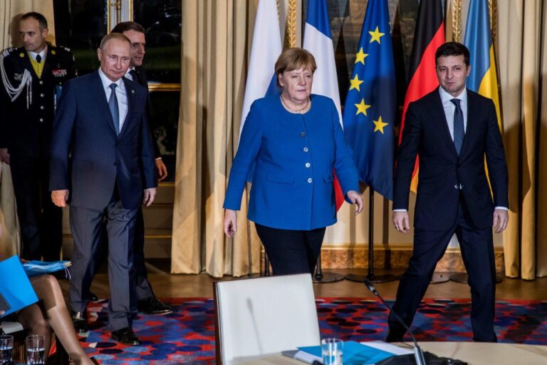 Russia and Ukraine Set to Resume Peace Talks This Wednesday, Announces Zelensky