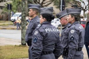 Brazil Police Raid Ex-President Bolsonaro’s Home and Fit Ankle Monitor Amid Flight Risk Concerns