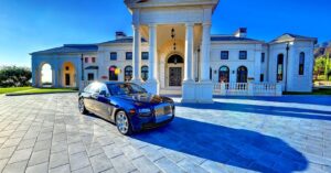 The Luxury Boom in Milei’s Argentina Masks Widespread Despair Among the Masses