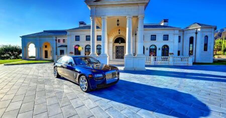 The Luxury Boom in Milei’s Argentina Masks Widespread Despair Among the Masses