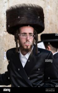 Hate Crime Sparks Investigation Following Attack on Jewish Father and Son in Italy