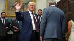 Trump Admits Financial Sanctions on Russia Could Either Succeed or Fail