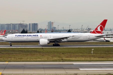 Turkish Airlines Prepares to Make Binding Offer for Spain’s Air Europa, Executive Reveals
