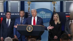 Trump Issues Stark Warning of ‘Severe Consequences’ if Putin Thwarts Ukraine Peace