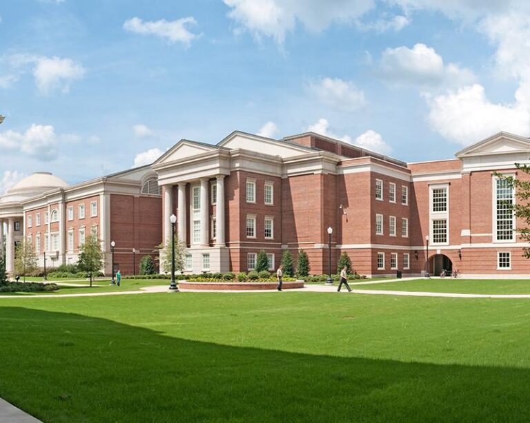 University of Alabama Sororities Kick Off an Unforgettable Bid Day 2025 Celebration!