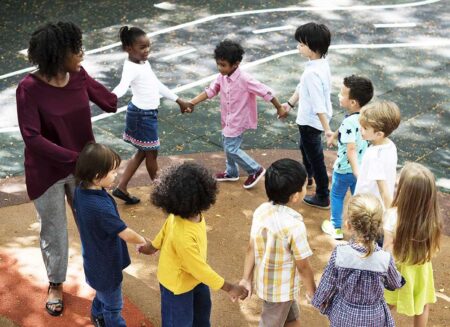 Australian Ministers Set to Debate Childcare Worker Database and Possible Mobile Phone Restrictions