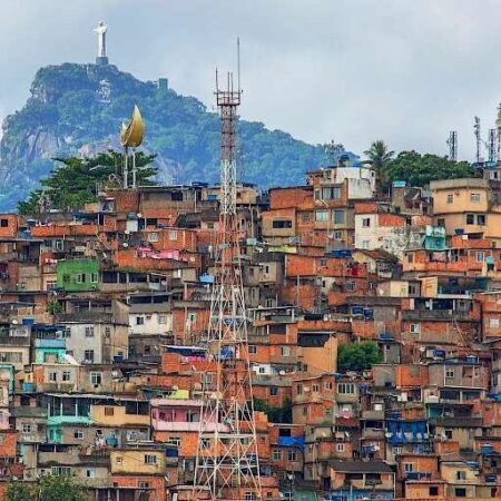 From Eviction to Empowerment: How a Brazilian Favela is Transforming into a Green Oasis Against All Odds