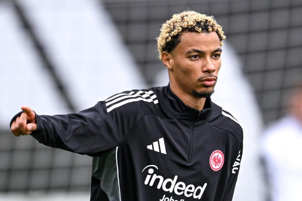 Ekitike Shines at Liverpool but Still Overlooked by France Ekitike Shines at Liverpool but Still Overlooked by France