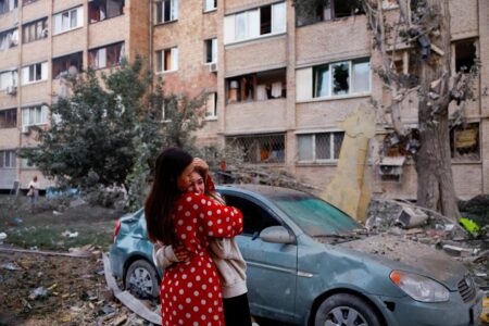 Europe Proposes Bold Ukraine-Russia Buffer Zone in Ambitious Peace Effort