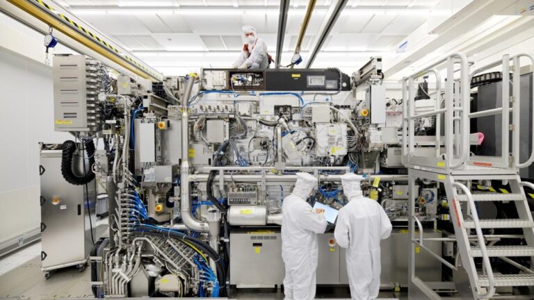 ASML Targets India’s Booming Chip Market Amid Modi’s Drive for Local Semiconductor Manufacturing