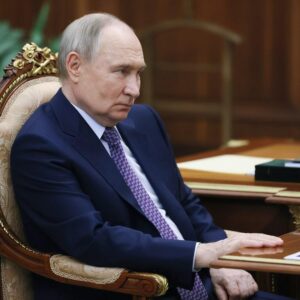 Putin Declares Foreign Troops in Ukraine Legitimate Targets